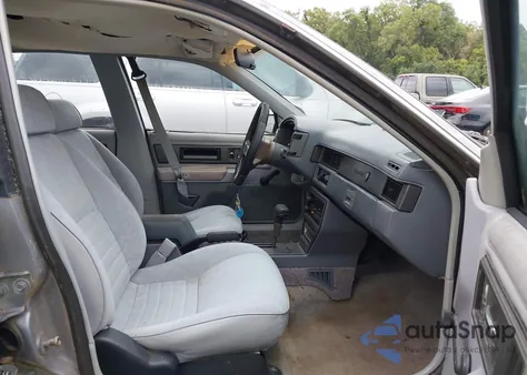 1991 Oldsmobile Cutlass Calais z USA, uszkodzony, nr VIN 1G3NL54U9MM040924